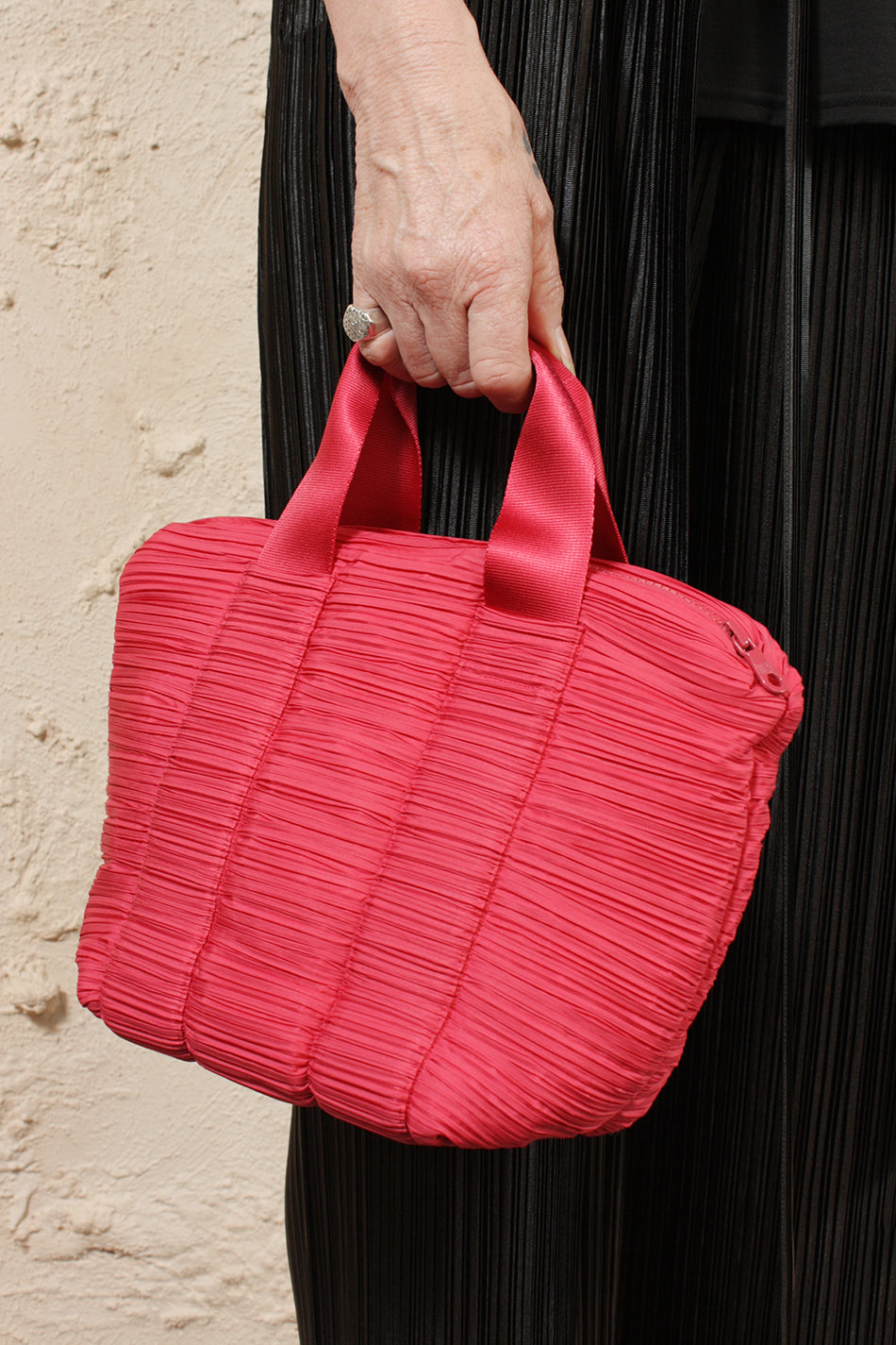 Pleated Carrybag Small Pink