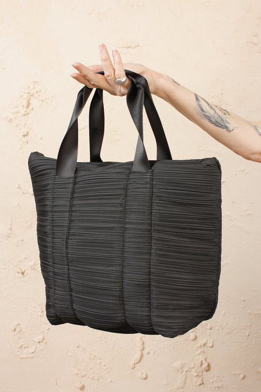 Pleated Carrybag Large Black