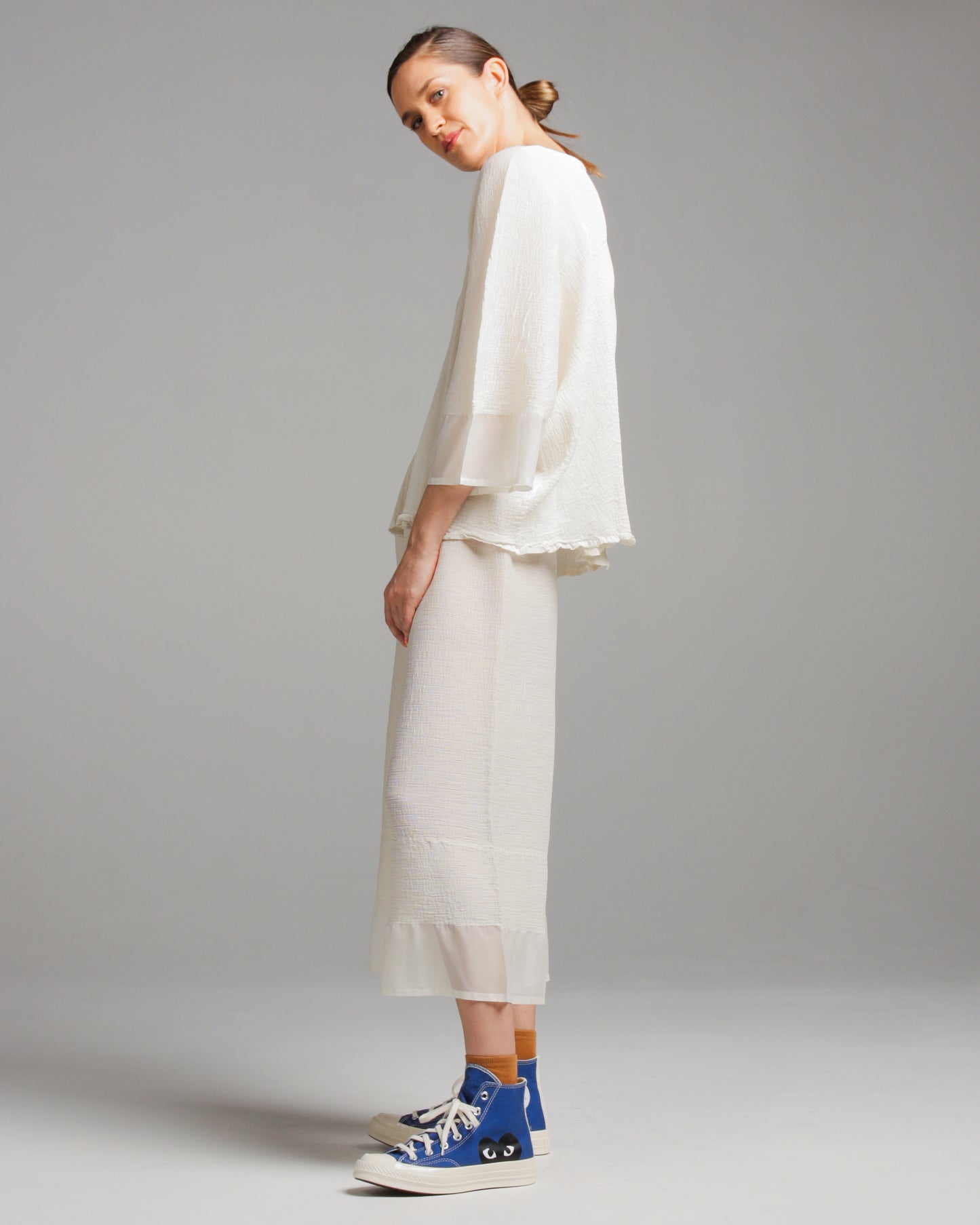 Cream Crepe Cropped Pants