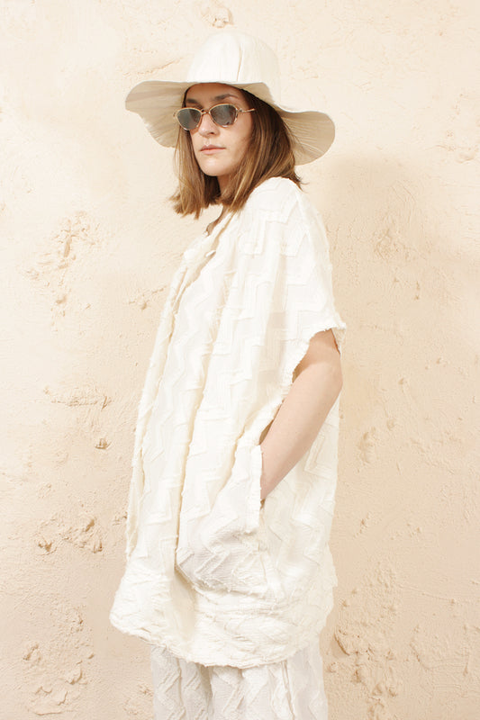 Giza Jacquared Oversized Top