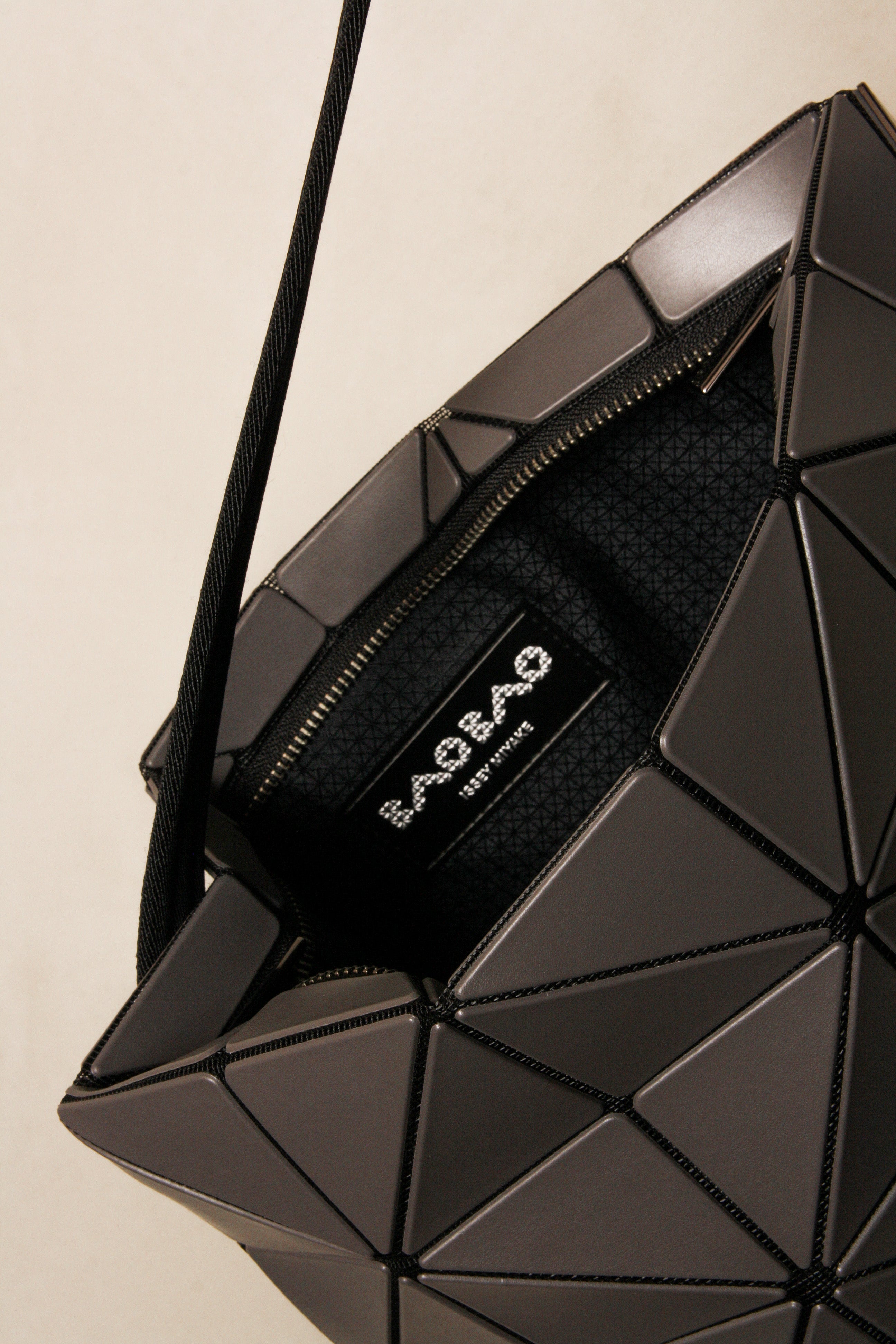 Blocky Crossbody Bag Charcoal – Dilettante Blocky Crossbody Bag Charcoal – Dilettante