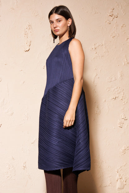Calla Sleeveless Dress