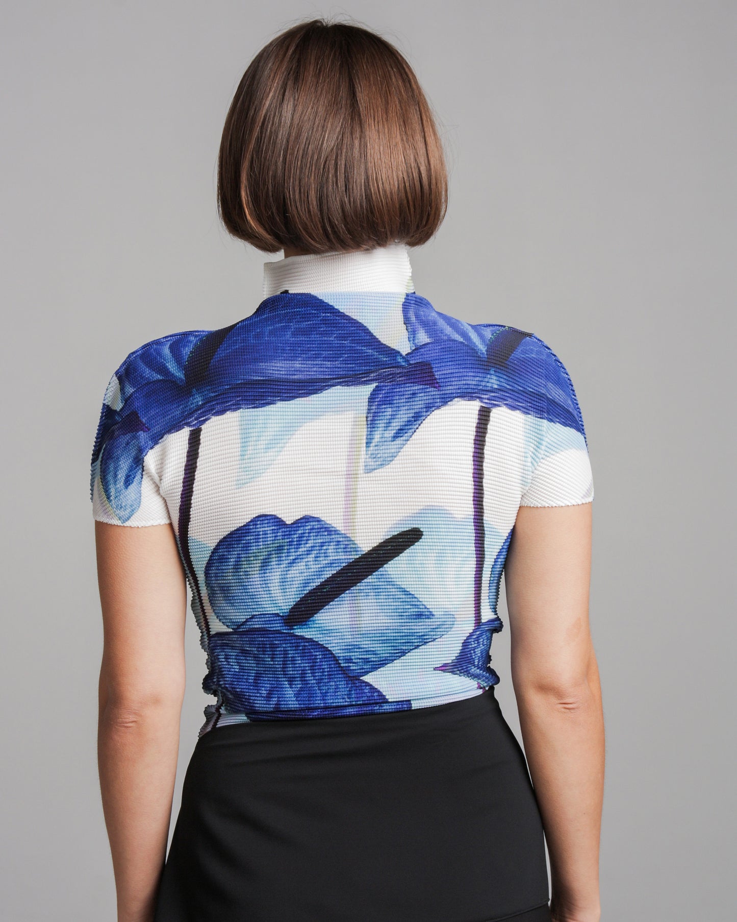Anthurium Print Micropleat High Neck Tee