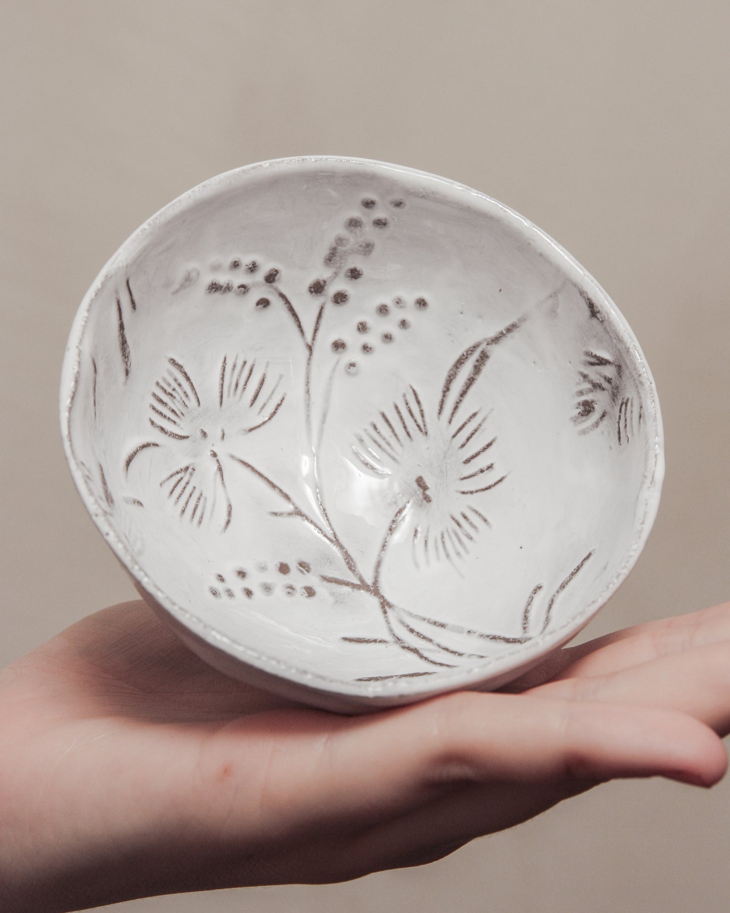 Small Robinson Bowl with Flowers Inside