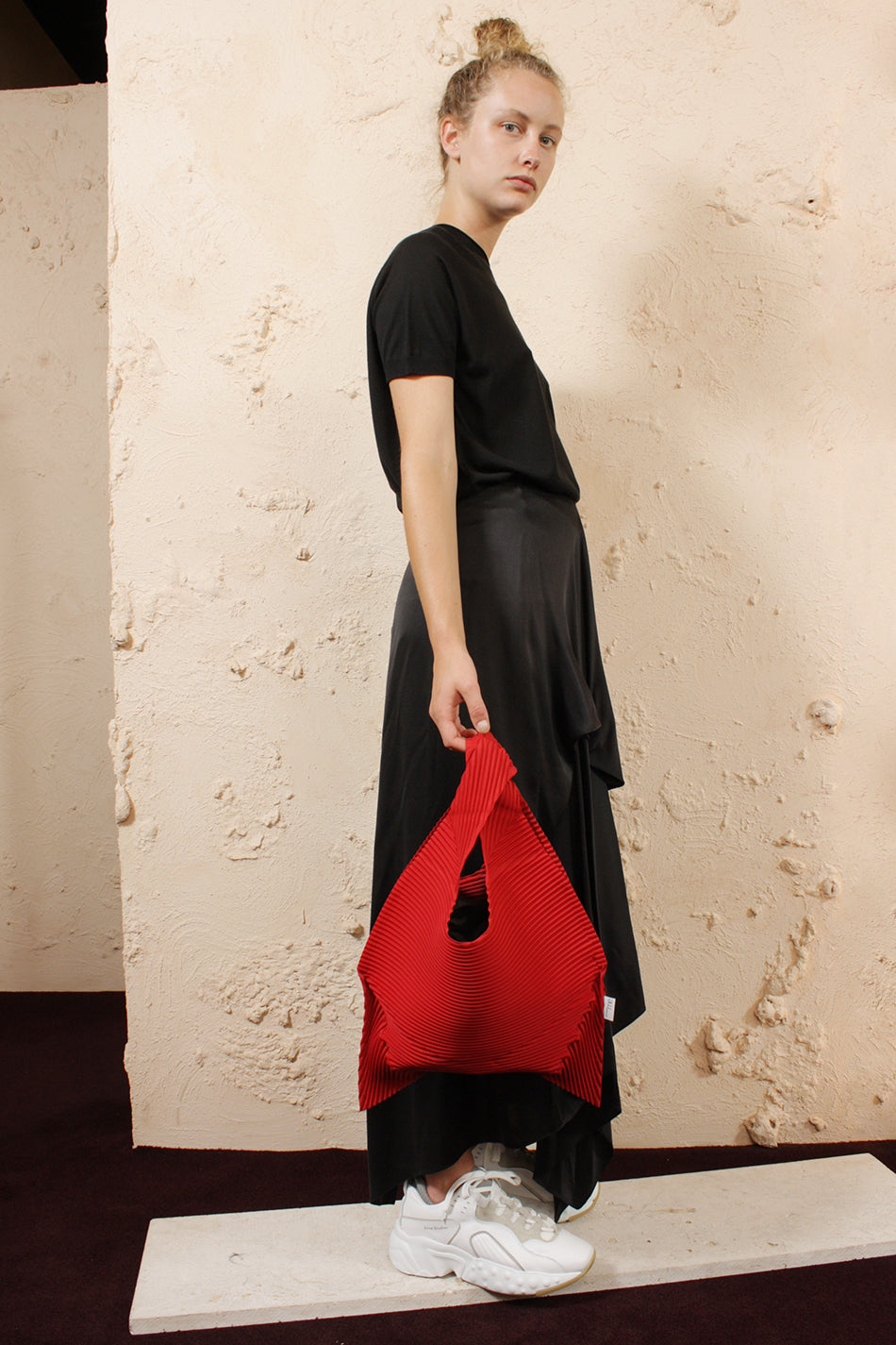 Soft Pleat Carry Bag Red