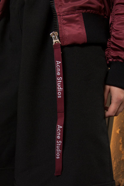 Clea Bomber