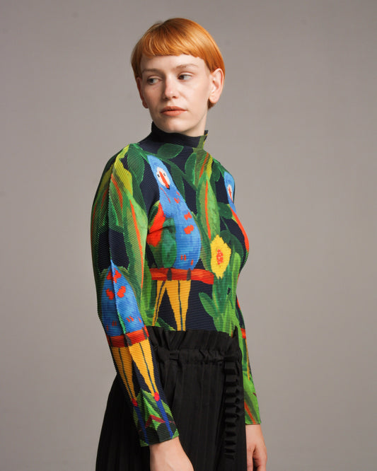 Micropleated Parakeet Top