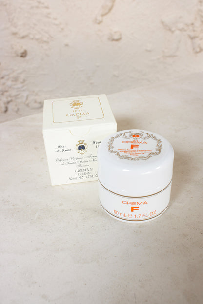 Crema F