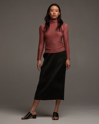 Classic Black Pleated Straight Skirt