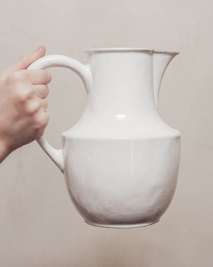 Istanbul Pitcher