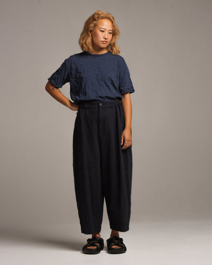 Basic Wrinkled Navy Tee