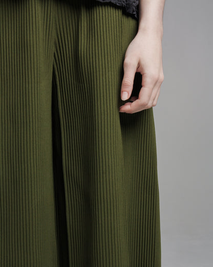 Green Tuck Pleat Pants