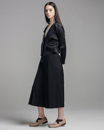 Black Tuck Pleat Pants