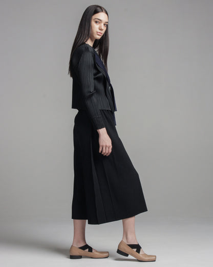 Black Tuck Pleat Pants