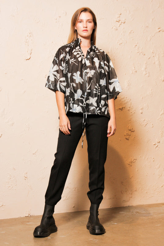 Temina Gathered Collar Top