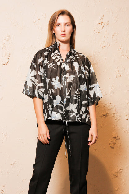 Temina Gathered Collar Top