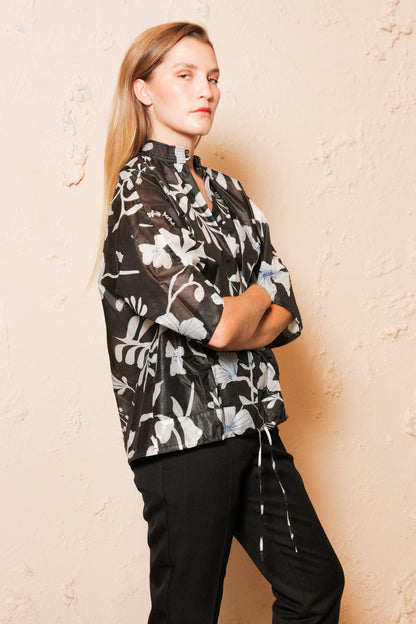 Temina Gathered Collar Top