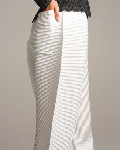 White Drop Crotch Horizontal Pleated Pant