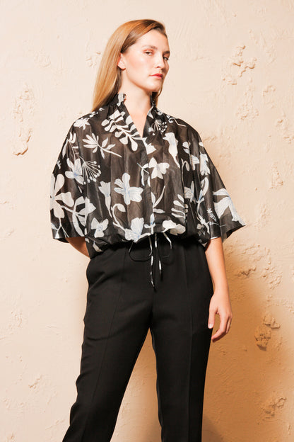 Temina Gathered Collar Top