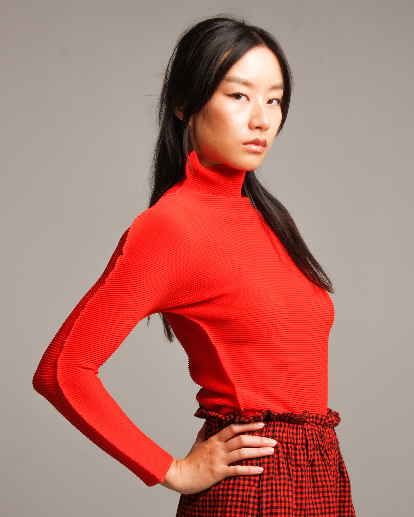 Red Stretch Pleats Long Sleeve Top