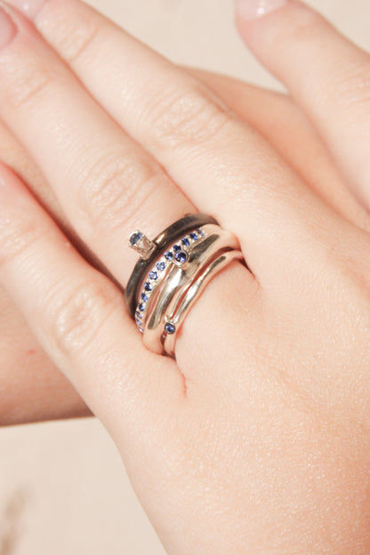 Hata Blue Sapphire Ring