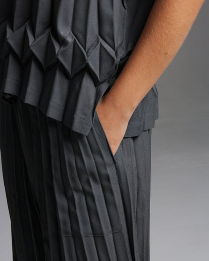 Cube Pleats Grey Pants