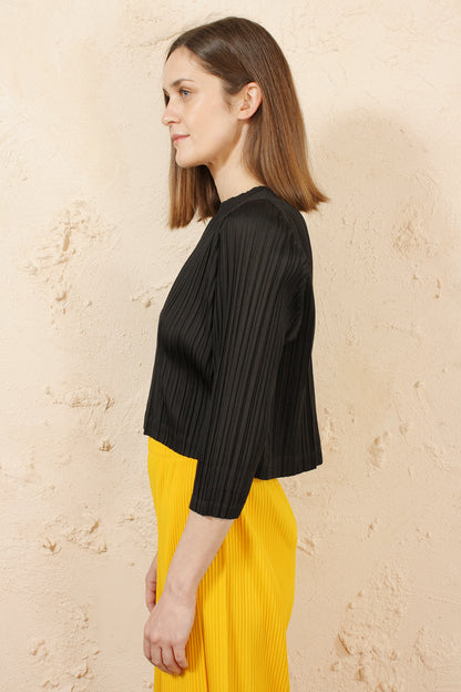 Mid Sleeve Top Black