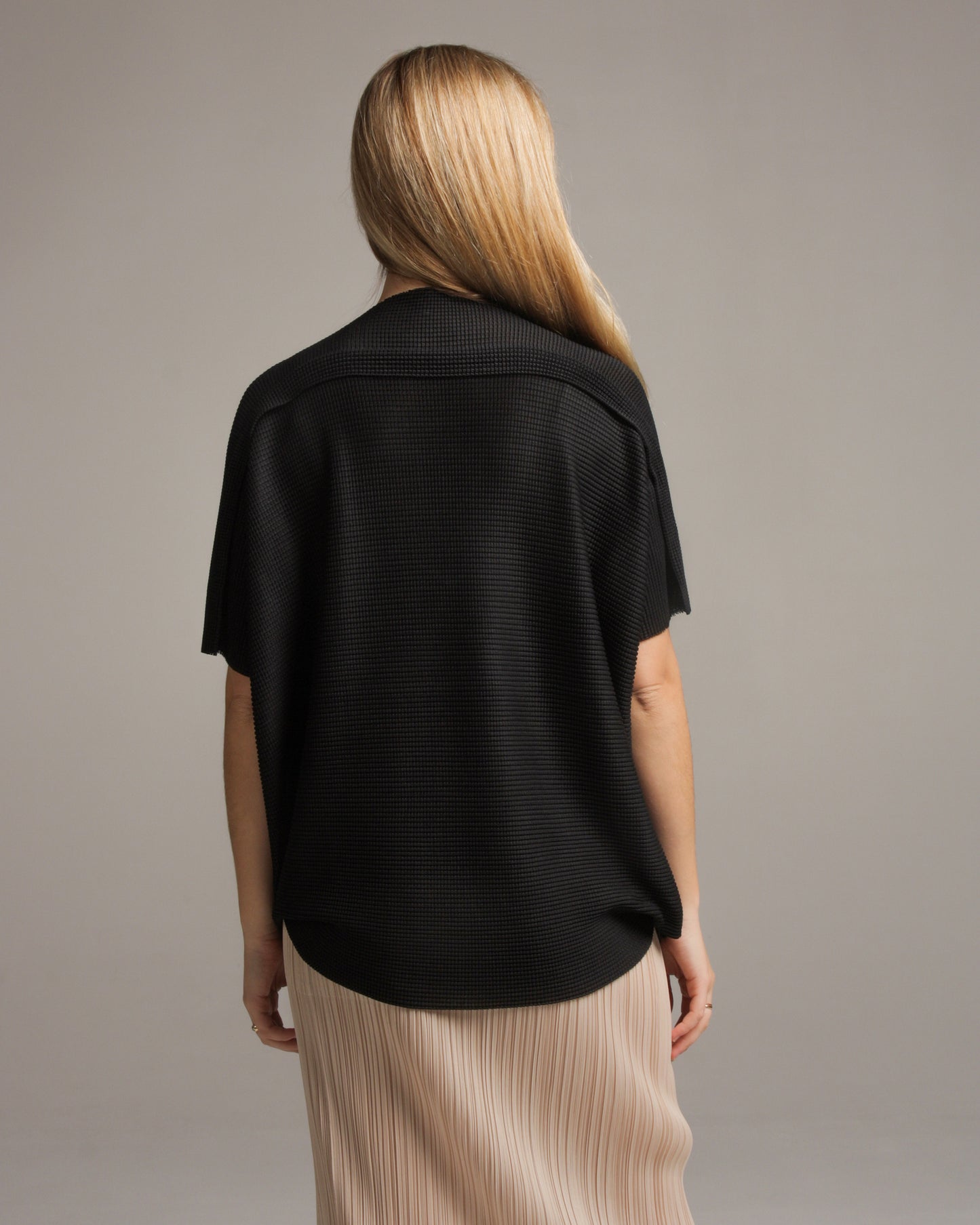 Black Relaxed Soft Micropleated Top