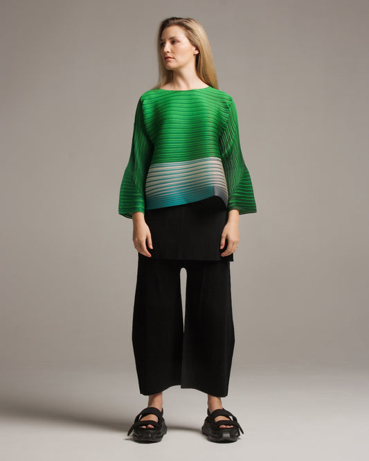 Green Alt Ray Gradient Top