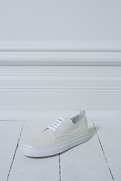 Jinx Sneaker