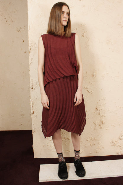 Swirl Crepe Short Blouse Burgundy
