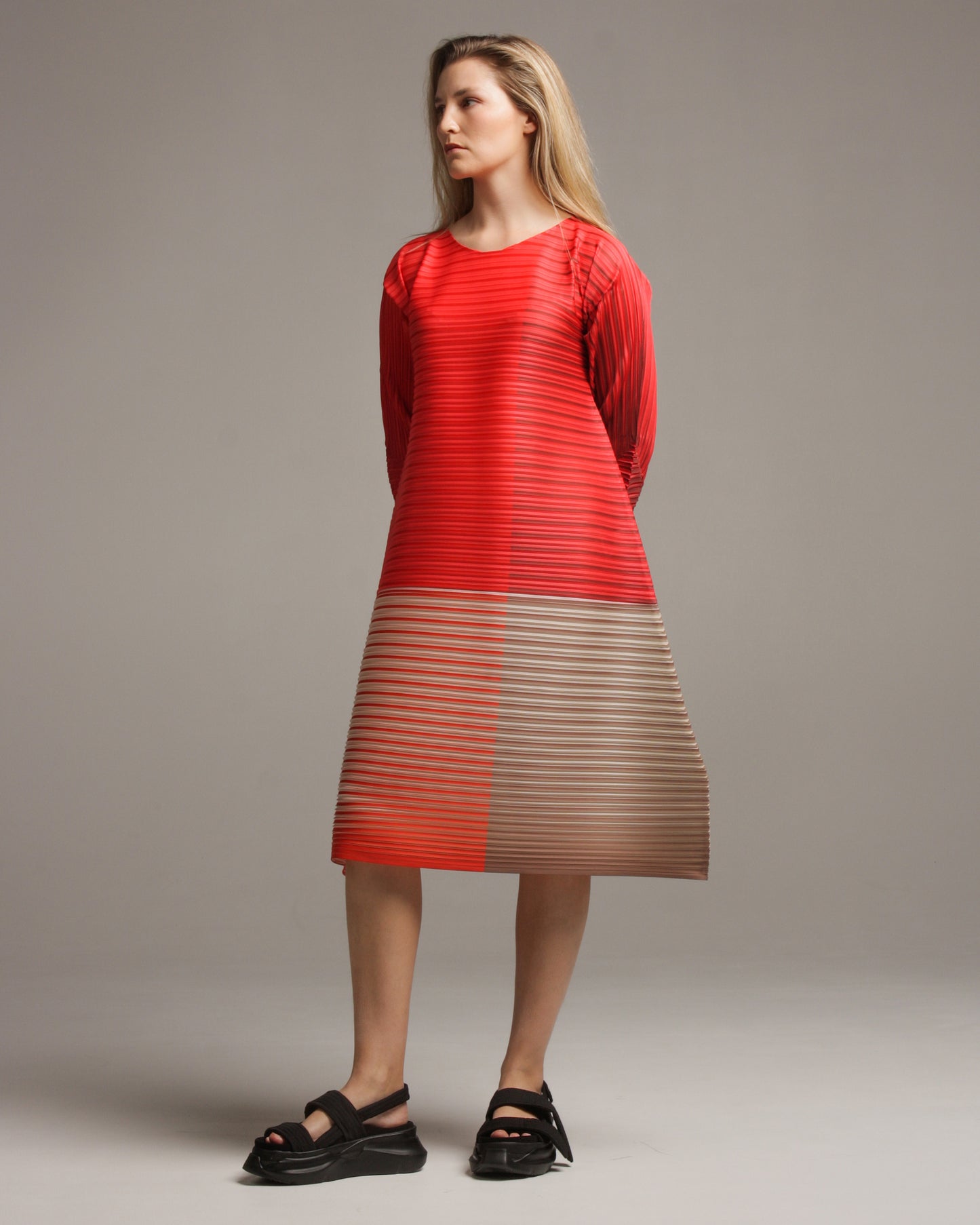Red Alt Ray Gradient Dress