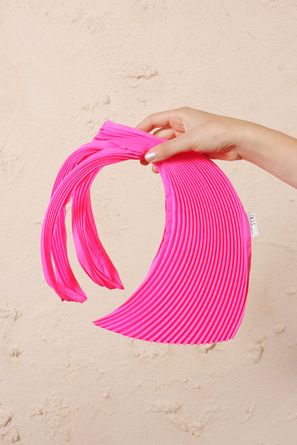 Pleated S bag