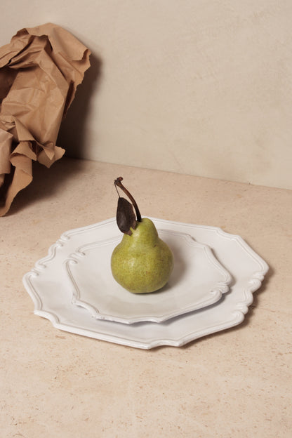 Regence Dinner Plate