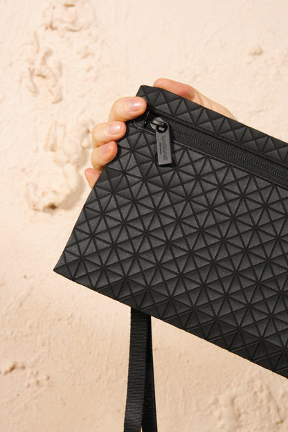 Kuro Crossbody Black