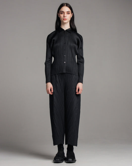 Black Diagonal Pleated Pants