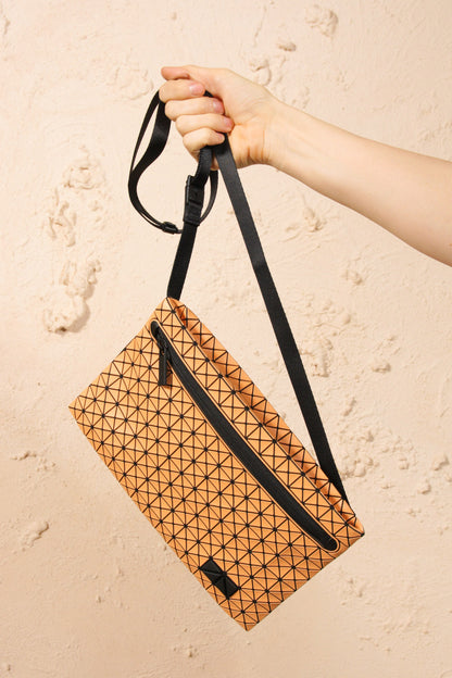 Kuro Crossbody Orange