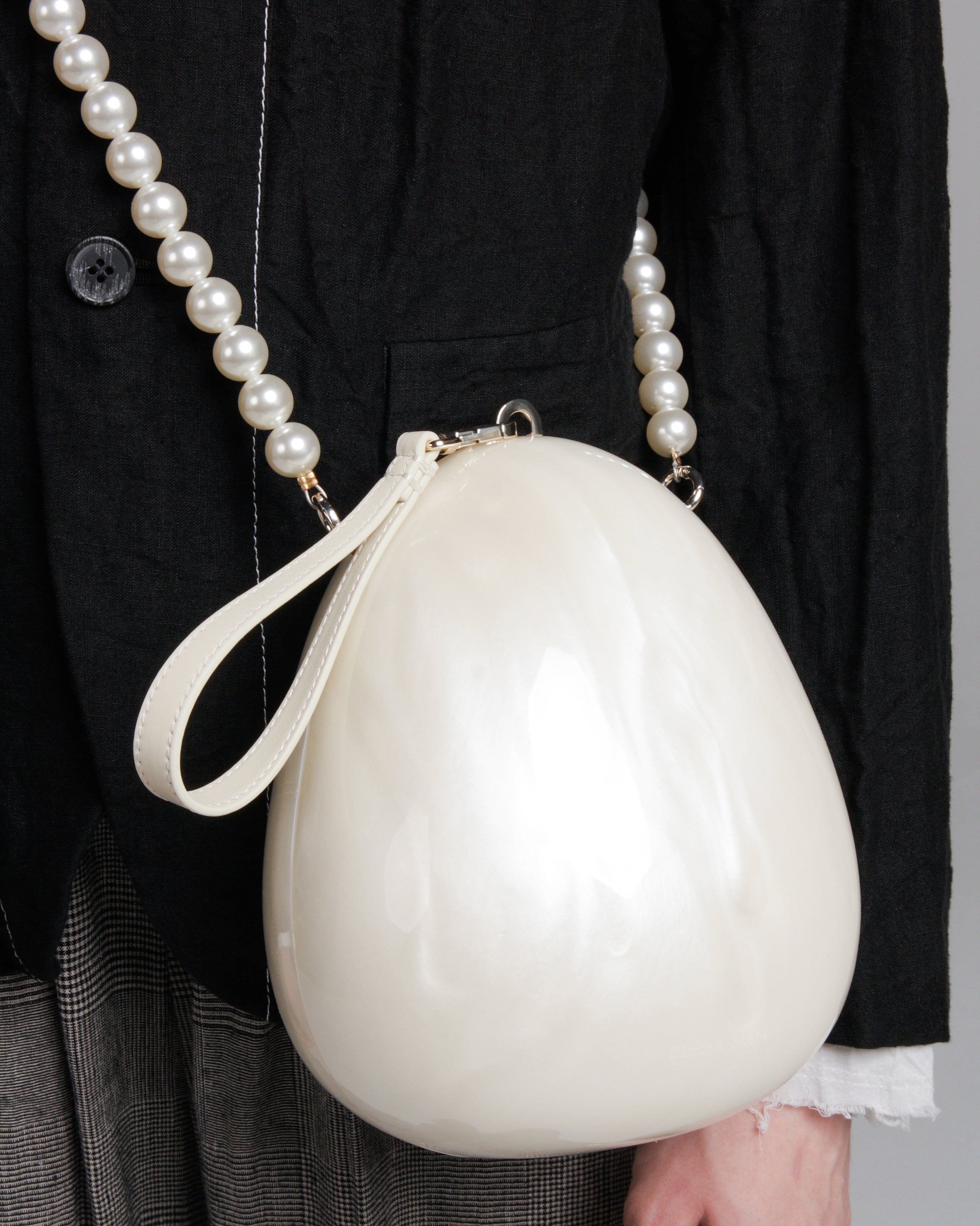 Large Pearl Egg Bag – Dilettante