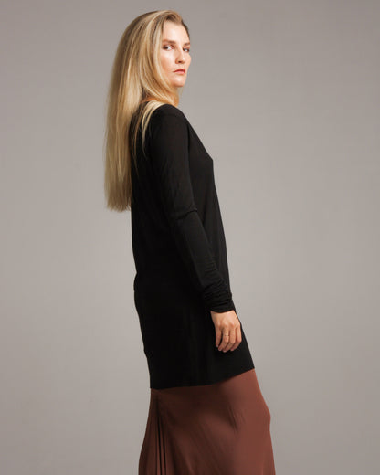 V Neck Long Sleeve Tee