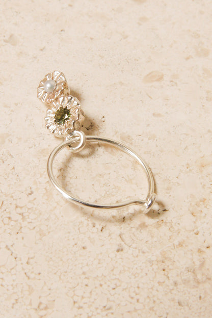 Silver Double Dita Sleeper with Green Sapphire and Pearl