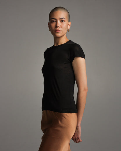 Black Cropped Level Tee
