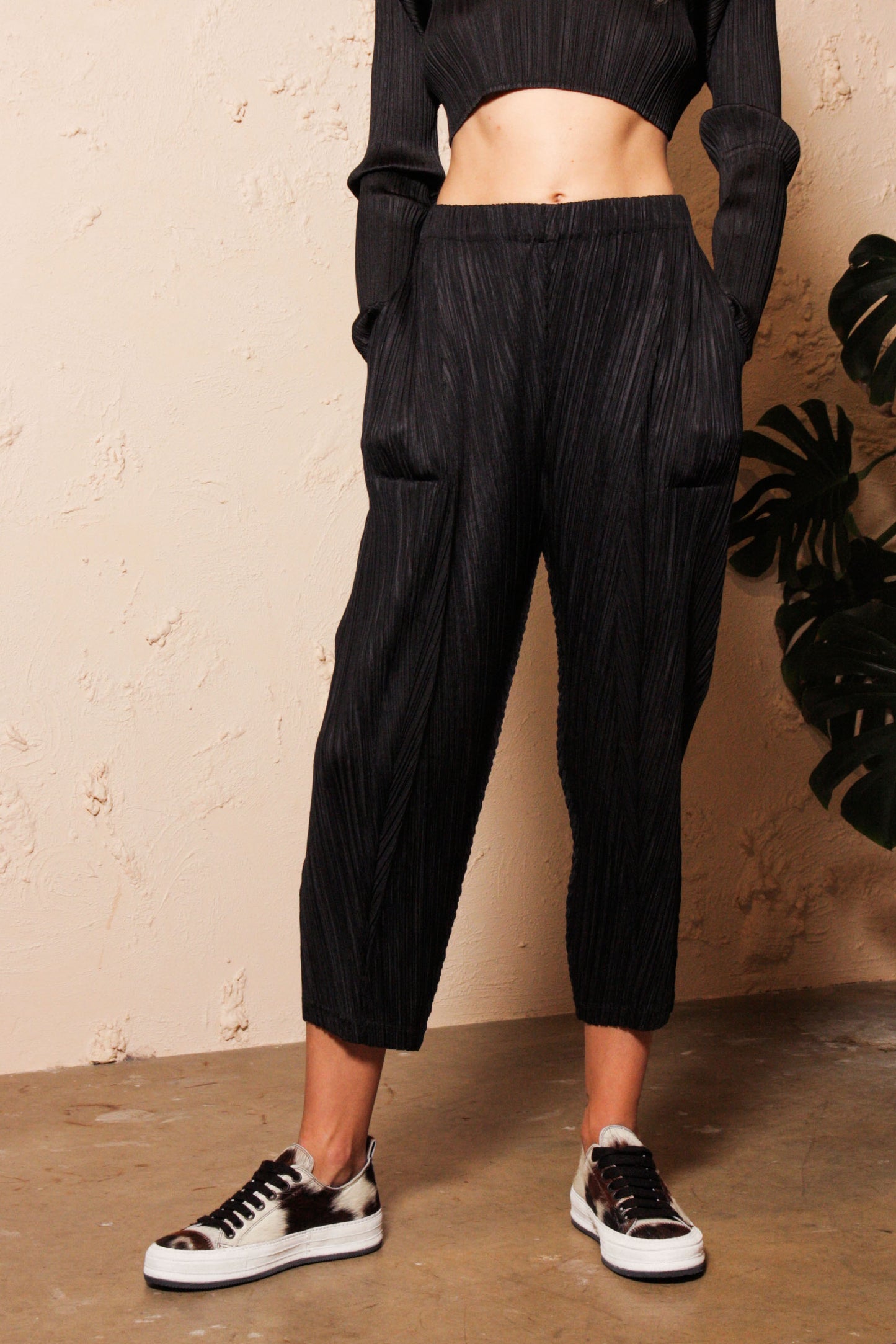 Thicker Pleat Seam Trousers