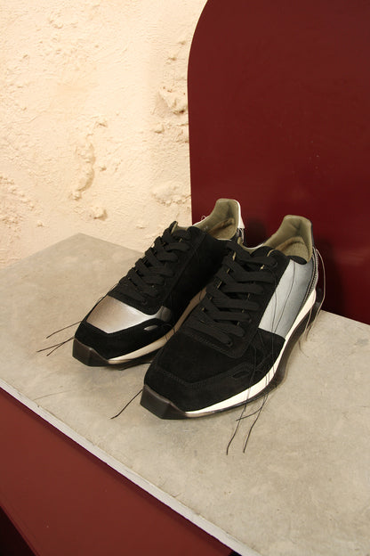 Oblique Runner