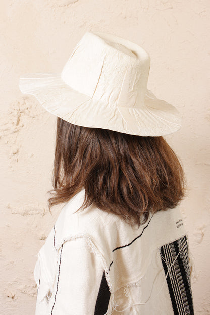 Nana Cream Velvet Hat