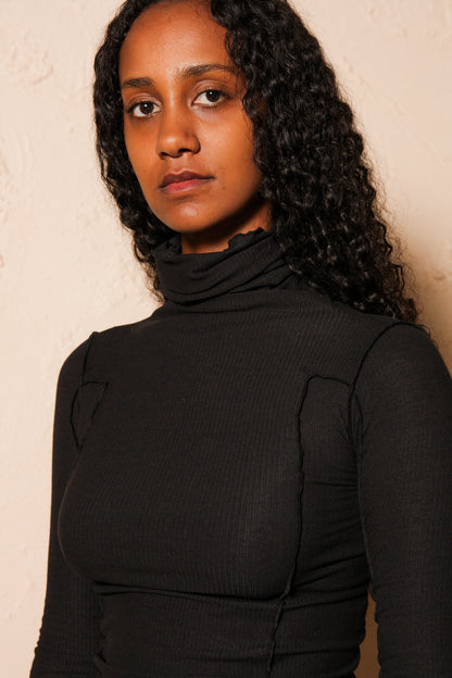 Omato Turtle Neck Cotton Rib