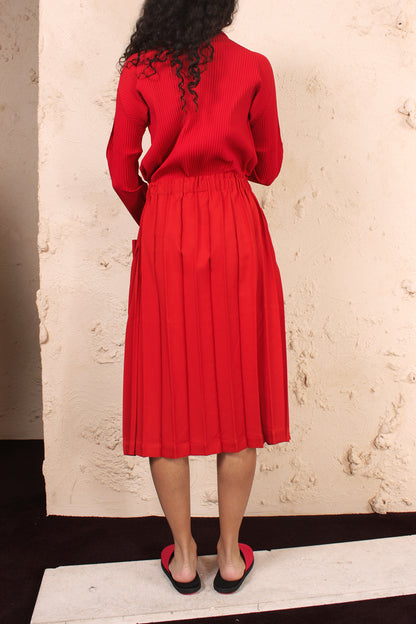 Wide Pleats Skirt Red