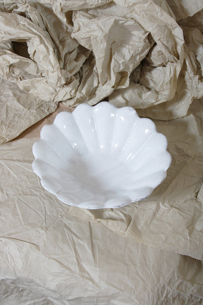Marguerite Medium Fruit Bowl