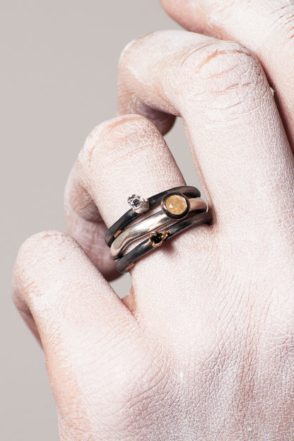 Hata Icy Grey Diamond Ring